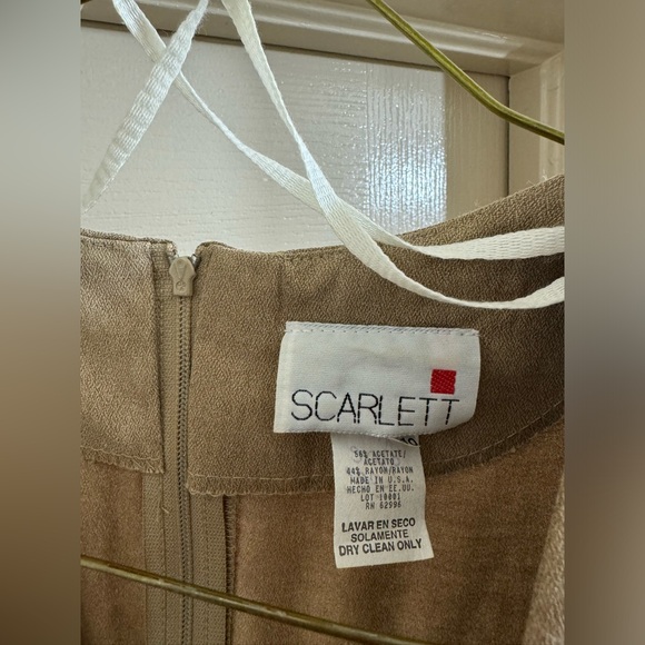 Formal Dress - Picture 6 of 6